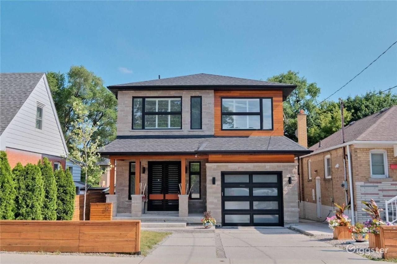 Boho-Chic Spacious Basement Apartment Toronto Exterior photo