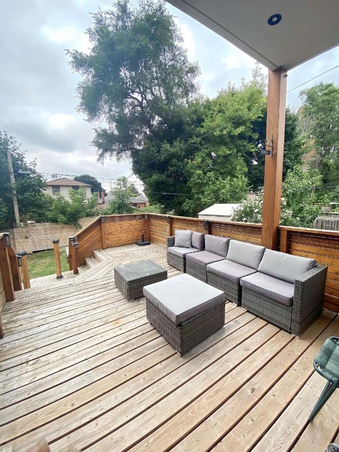 Boho-Chic Spacious Basement Apartment Toronto Exterior photo