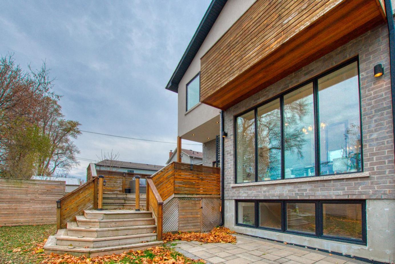 Boho-Chic Spacious Basement Apartment Toronto Exterior photo